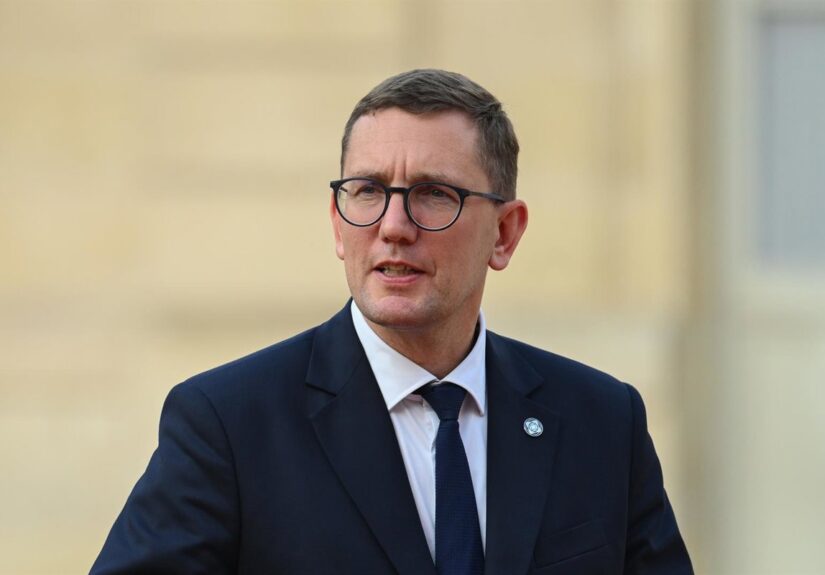 Estonia acusa a Rusia de incendiar una fábrica de material de defensa y convoca a su encargado de negocios