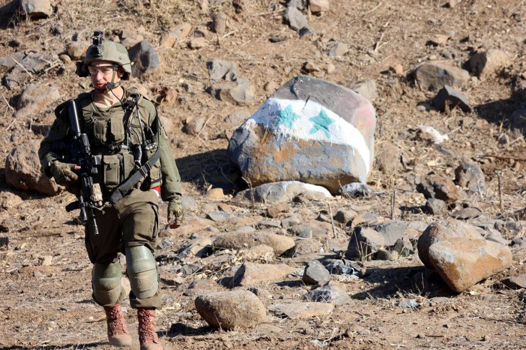 Fuerzas israelíes lanzan una operación terrestre en Daraa, suroeste de Siria, en medio de nuevas incursiones en el país
