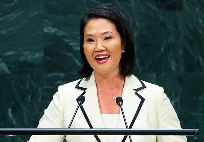 Fujimori cumple cien días en Perú con más inversiones extranjeras, pero la misma gresca política