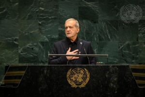 Irán reclama en la ONU su derecho a defenderse y a la energía nuclear con fines pacíficos: "No somos terroristas"