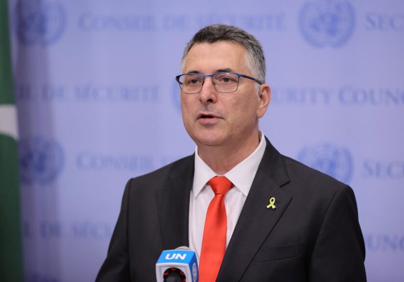 Israel anuncia sanciones contra doce políticos británicos y y el cierre de su consulado en Jerusalén