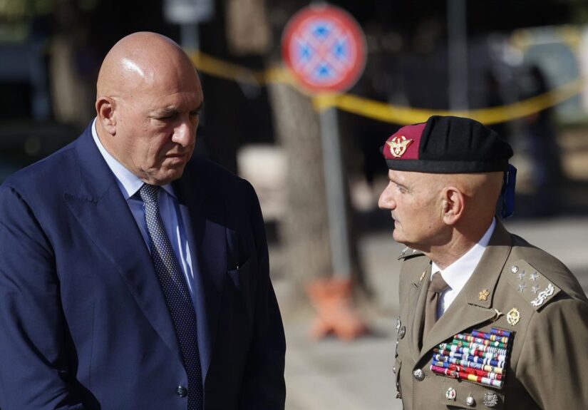 Italia confirma daños en un avión de combate en ataques hutíes contra Taif