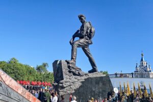 Japón pide retirar un monumento que recuerda la victoria soviética sobre Japón en la II Guerra Mundial