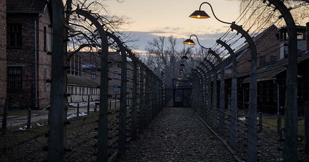 La Fiscalía de Alemania investiga a un presunto exguardia nazi de 105 años
