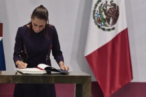 La Fiscalía mexicana ordena la detención de un hombre sospechoso del asesinato de la estudiante Claudia Tacoronte