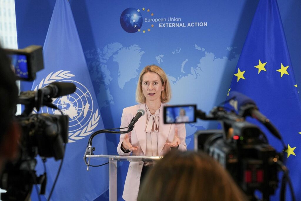 La UE y medio centenar de países exigen a Rusia un alto el fuego y el fin de los ataques en el mar Negro