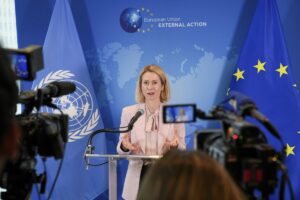La UE y medio centenar de países exigen a Rusia un alto el fuego y el fin de los ataques en el mar Negro