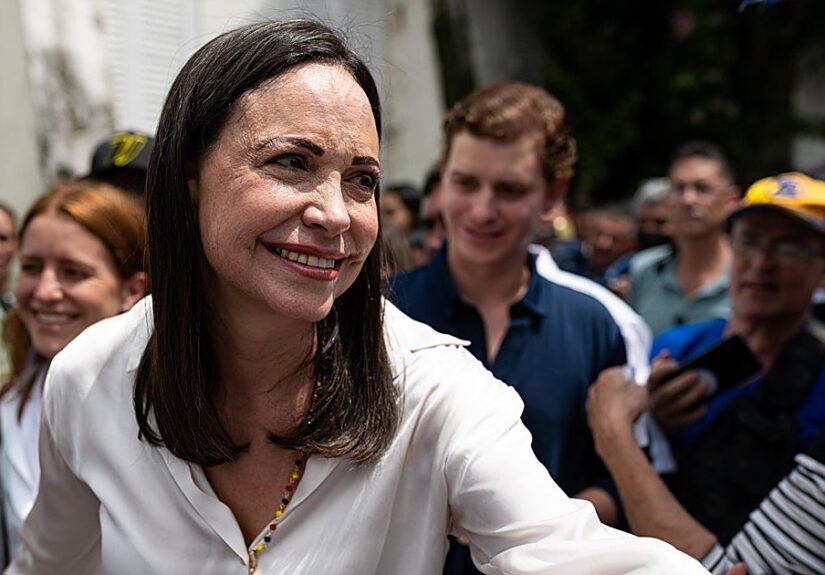 La confianza en Trump se desploma en Venezuela mientras sube la de María Corina Machado