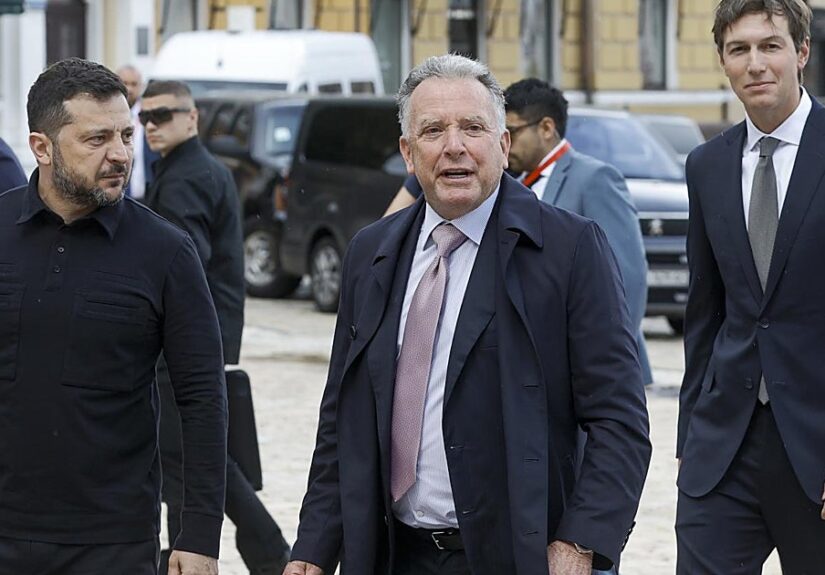 Los enviados especiales de Trump visitan por primera vez Kiev para reactivar las conversaciones de paz