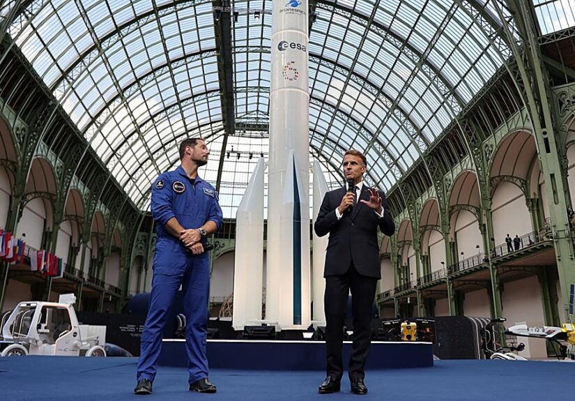 Macron busca reforzar la industria espacial europea en una cumbre sin los gigantes estadounidenses