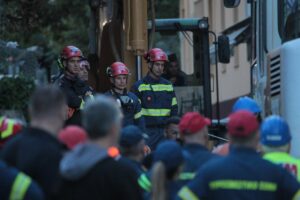 Mueren cuatro personas tras una fuerte explosión en un edificio del casco antiguo de Atenas