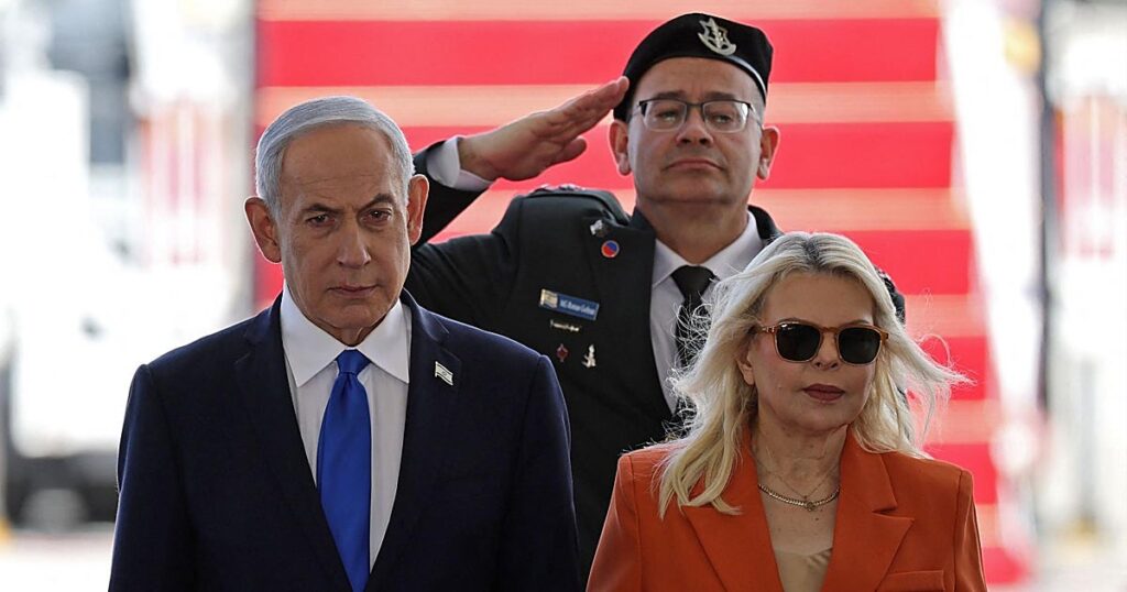 Netanyahu pelea por mantener unido a su bloque antes de las elecciones