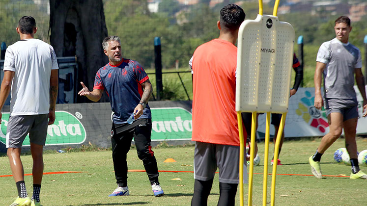 Nicolás Chiesa, contundente con Kevin Tamayo