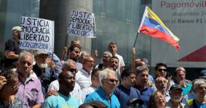 «No la elegimos y no nos representa»