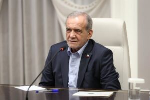 Pezeshkian señala que Irán se opone a la guerra pero "resistirá hasta que los agresores se arrepientan"