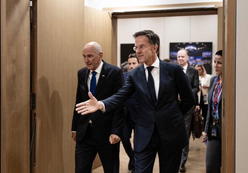 Rutte denuncia la creciente "temeridad" de Rusia tras el ataque a un tren cerca de Polonia