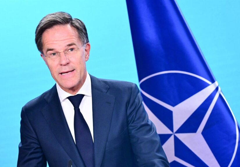 Rutte pide "calma" ante los ataques híbridos de Rusia y avisa de que no debilitarán el apoyo a Ucrania