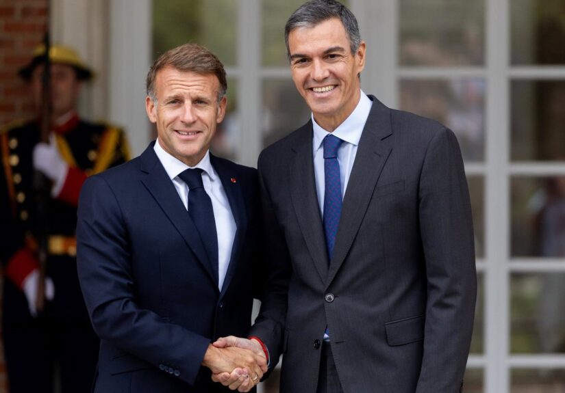 Sánchez y Macron aplauden que Reino Unido se plantee volver a la UE pero avisan que no se puede elegir a la carta