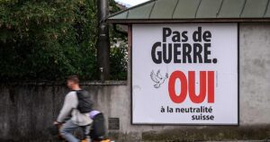 Suiza vota en referéndum ser aún más neutra