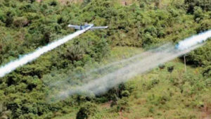 Suspenden plan piloto de fumigación aérea con glufosinato en Putumayo: ¿qué pasó?