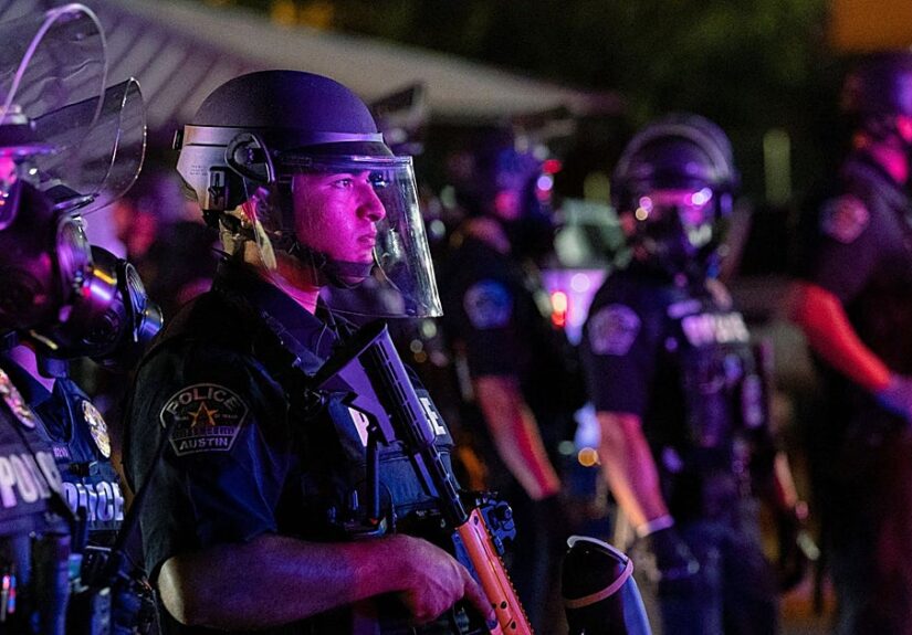 Un agente del ICE dispara en Texas a un inmigrante venezolano, que está en estado «grave»