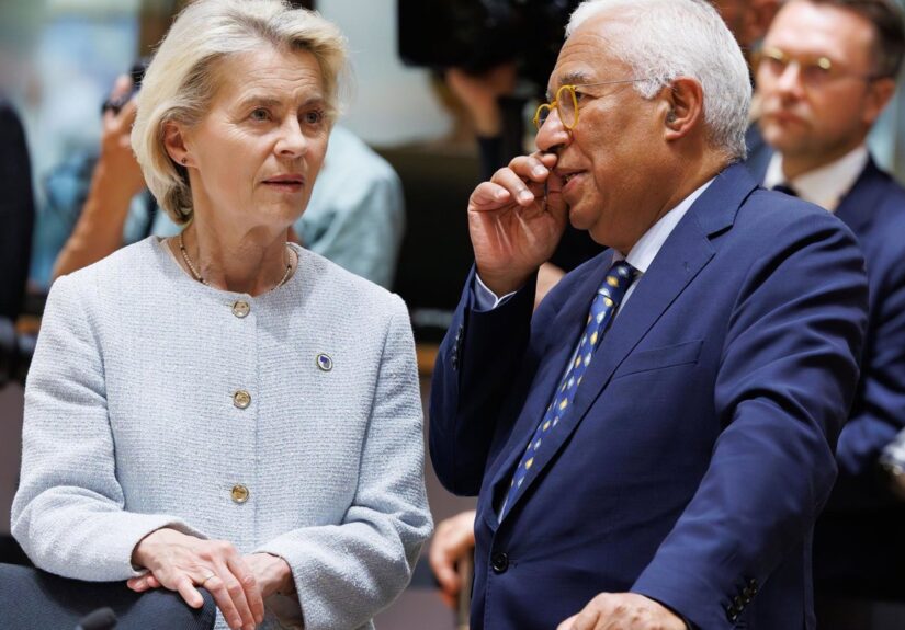 Von der Leyen y Costa censuran la presencia "lamentable" de altos cargos serbios en el funeral de Mladic