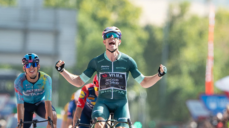 el belga Wout van Aert se impuso en la etapa 15