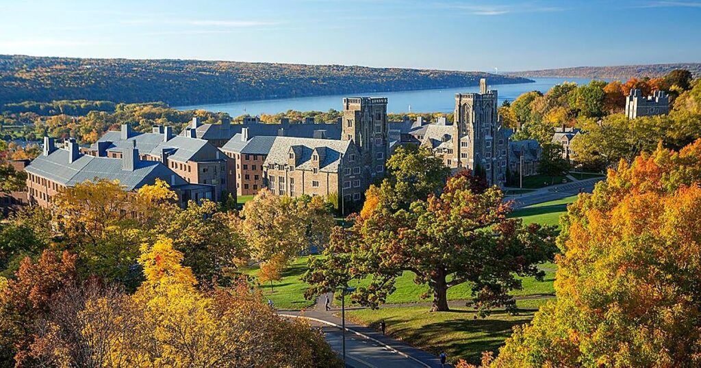 se reabre un caso de violación grupal en la Universidad de Cornell