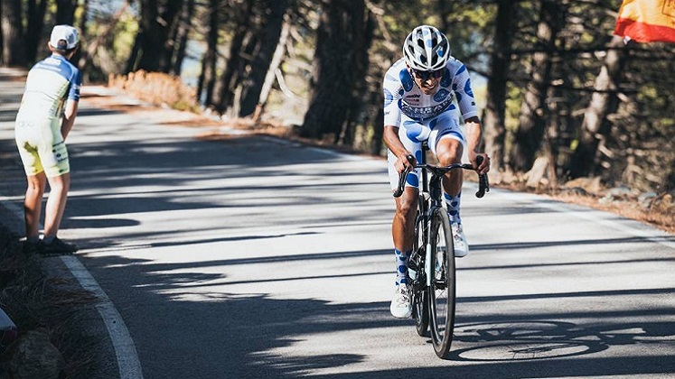 ¡Santiago Buitrago, campeón de la montaña! El colombiano aseguró el título en la etapa 20 de la Vuelta a España