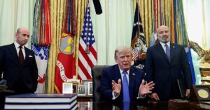 «¿Deberíamos llamarlo el estrecho de Trump?»