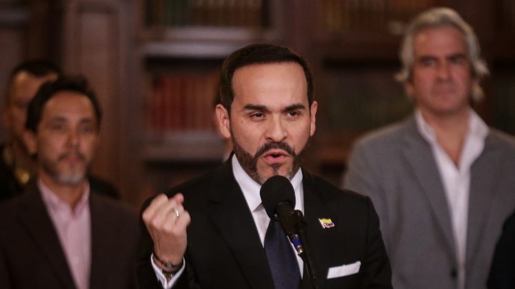 ¿Un juez ordenó retirar videos del presidente De la Espriella entre cadáveres? Esto se sabe