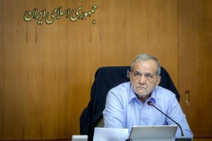 El presidente de Irán nombra a Mehrdad Ajlaqi nuevo ministro de Defensa