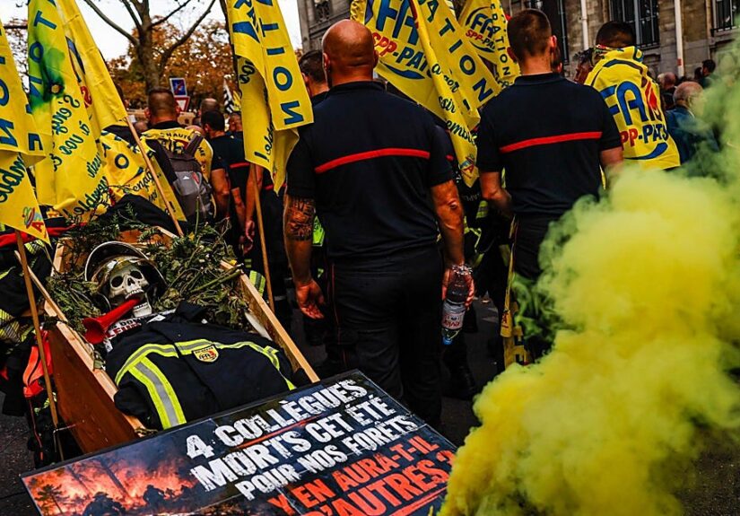 Francia congela los sueldos de los funcionarios y las pensiones de jubilación para rebajar el déficit