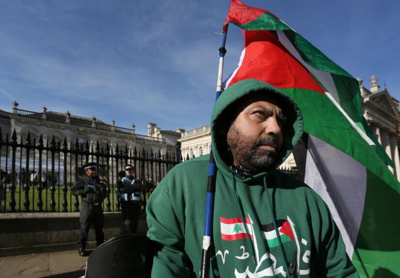 La Policía británica pide a estudiantes cambiar la fecha de movilización sobre Gaza al coincidir con el 7-O