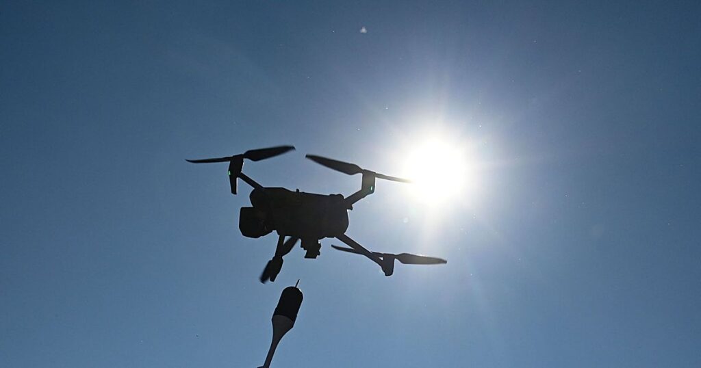 Ucrania lanza un ataque masivo con 650 drones contra una refinería rusa