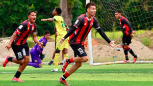 ¡El clásico fue rojinegro! Cúcuta Deportivo eliminó a Bucaramanga y se instaló en los cuartos de final de la Supercopa Juvenil